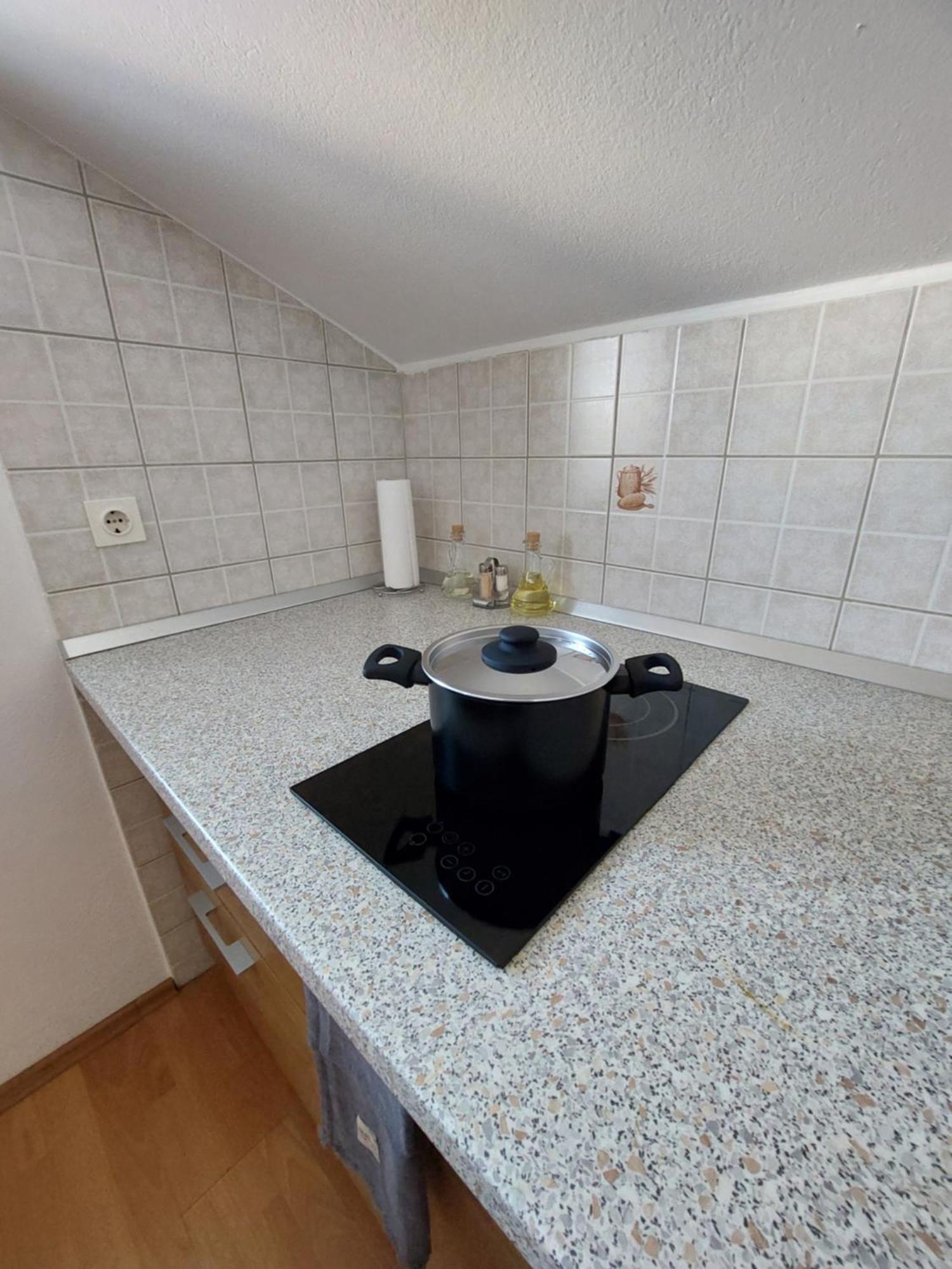 Apartmani Romana Punat Exterior foto